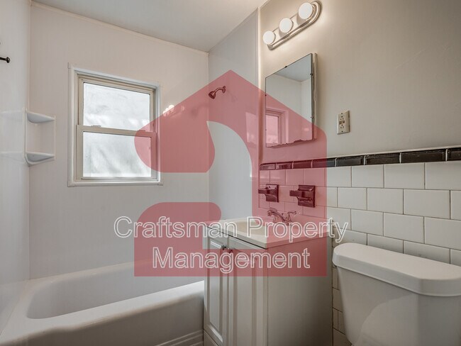 Building Photo - 1201 Carverdale Dr