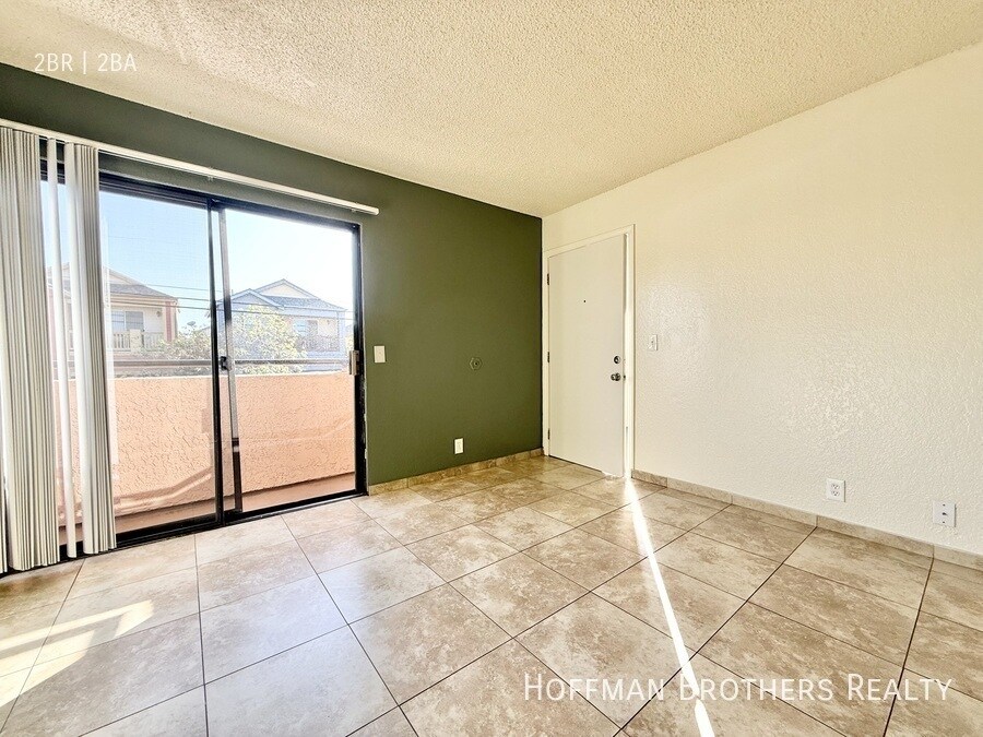 Building Photo - 8900 Burnet Ave