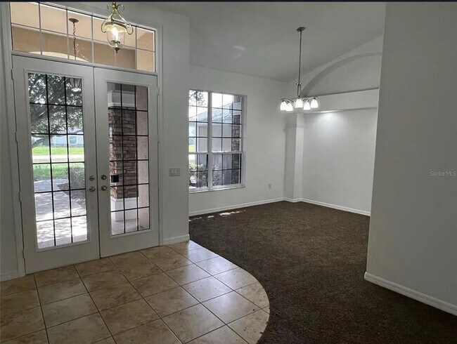Building Photo - 9800 SE 64th Ave