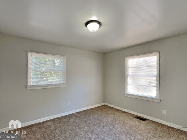 Building Photo - 3791 Clovis Ct NW