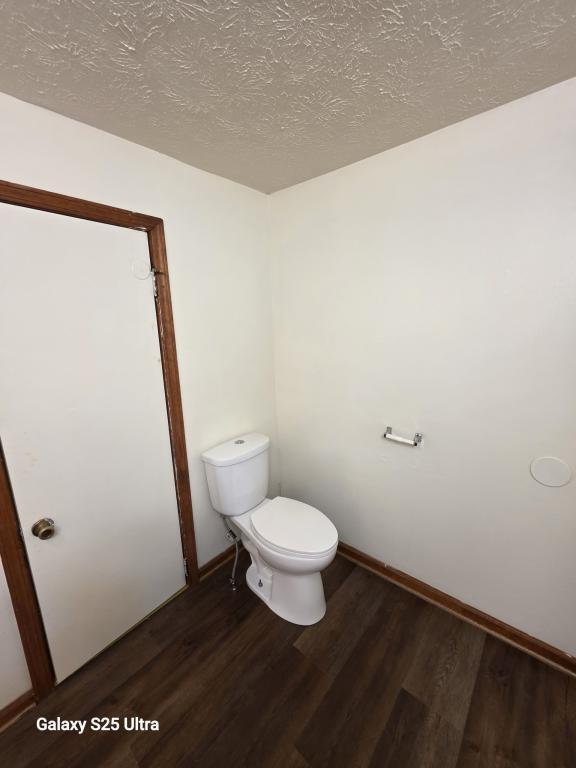 Building Photo - 820 S Locke St