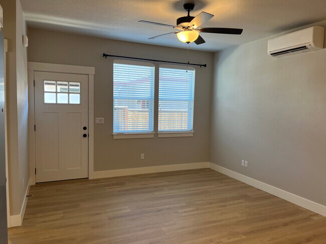 Building Photo - 2958 NW 15th Way