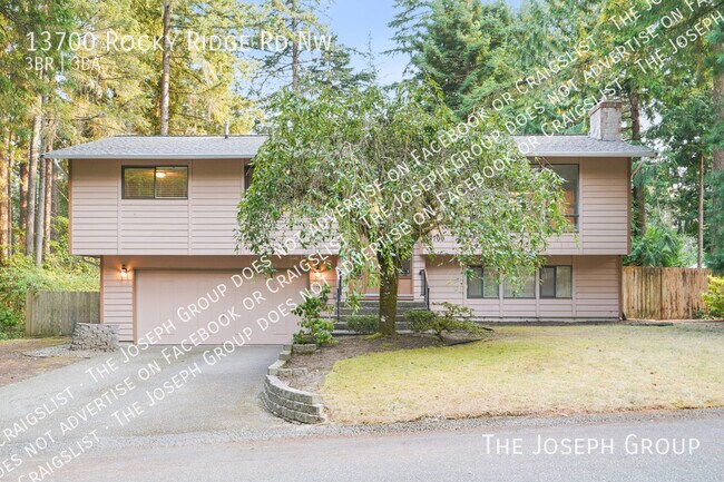 Building Photo - 13700 Rocky Ridge Rd NW