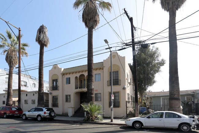 Building Photo - 1430 S Bonnie Brae St