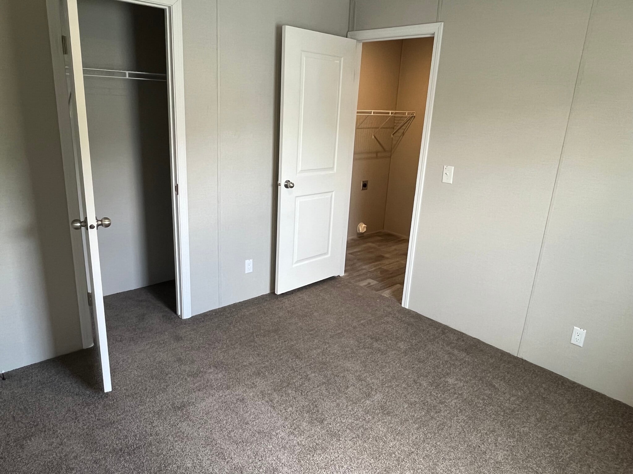 Building Photo - 6610 Lear Nagle Rd