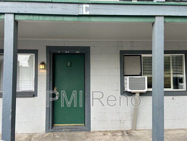 Building Photo - 2075 Patton Dr