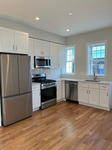 Building Photo - 47 Hooker St