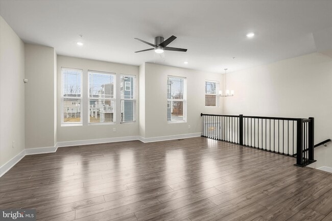 Building Photo - 304 Sweetbay Rd