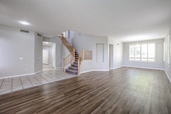 Building Photo - COMING SOON!! INCREDIBLE 5-BEDROOM 3 BATH, ALMOST 4000 SFT IN CORE CHANDLER