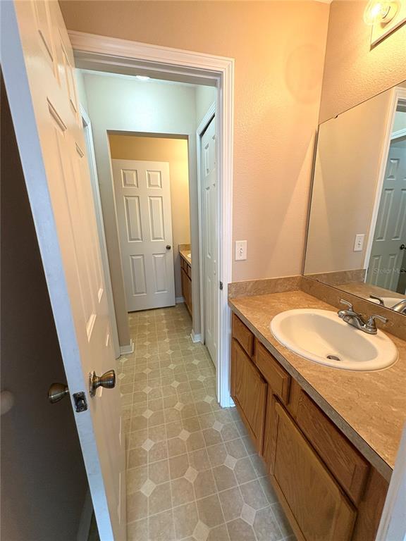 Building Photo - 12010 Peach Grv Ct