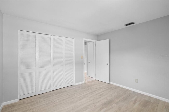 Building Photo - 11095 56th Ave N