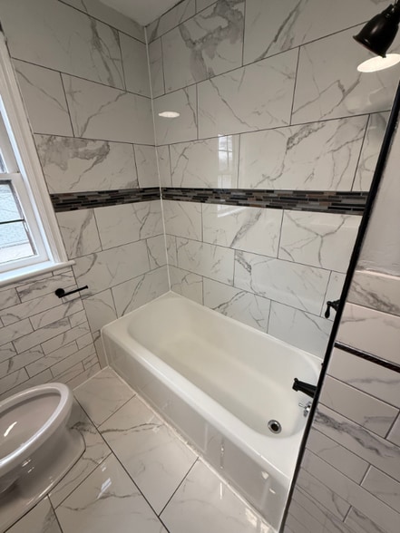 Building Photo - 50 Orchard Ln