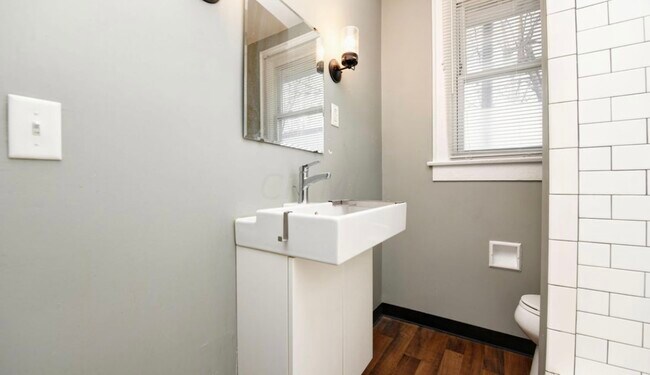 Building Photo - 344 Loeffler Ave