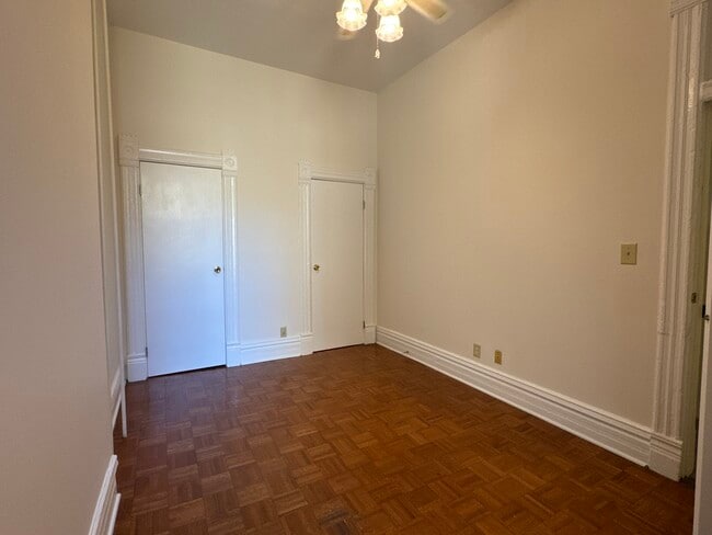 Building Photo - 1504 W Jackson Blvd