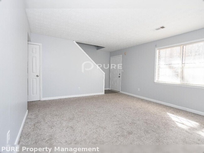 Building Photo - 6528 Buffington Rd