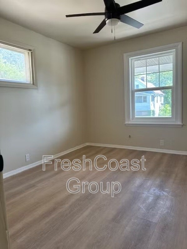 Building Photo - 789 Wayside Rd