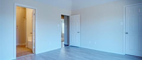 Building Photo - 160 Angus Dr