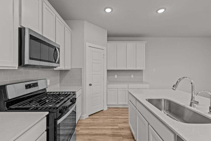 Building Photo - 6522 Bufflehead Bnd