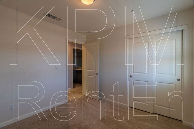 Building Photo - 431 Scooter Way