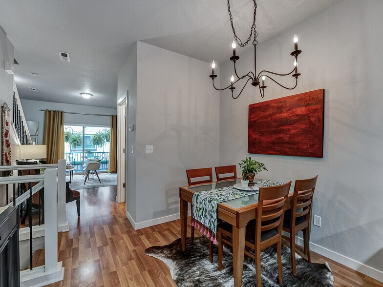 Building Photo - 8918 SW Elena Ln