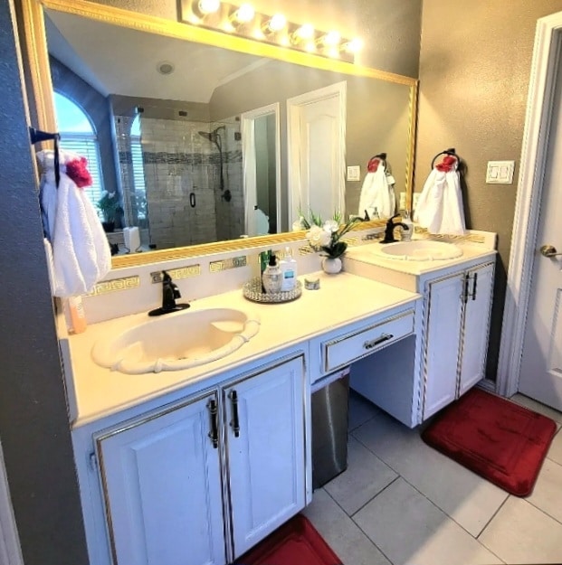 Building Photo - 1020 Vestal Ln