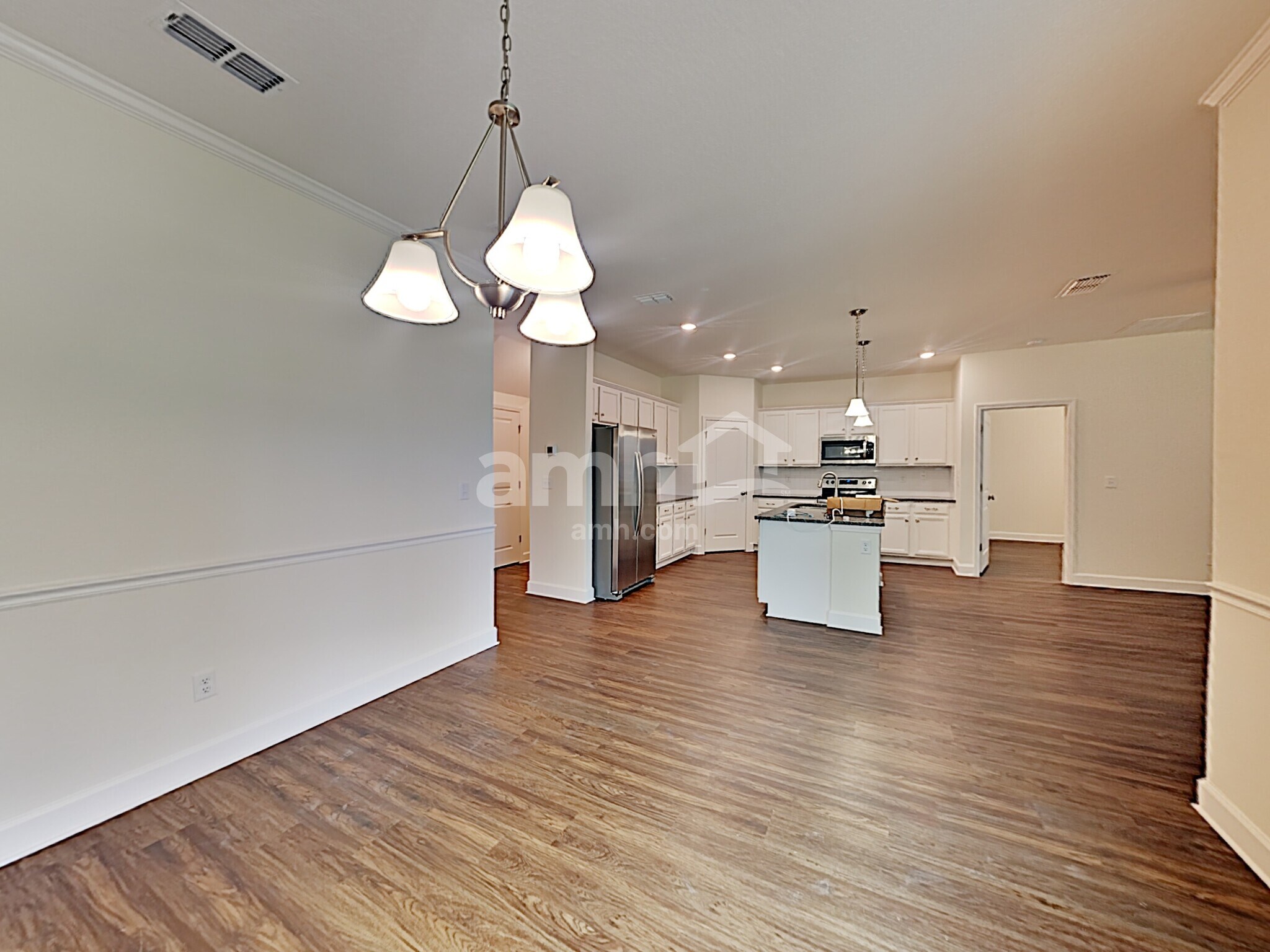 Building Photo - 3025 Creek Village Ln