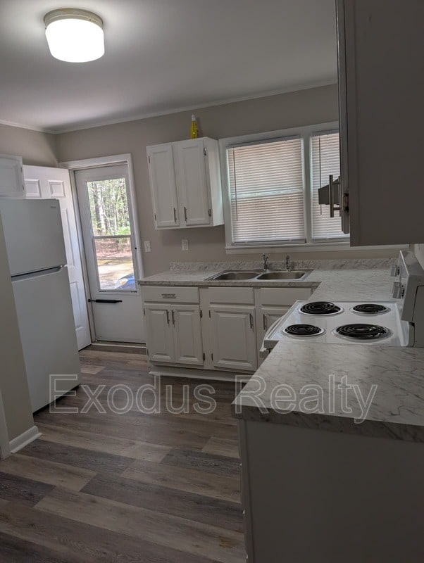 Building Photo - 314 Country Estates Dr