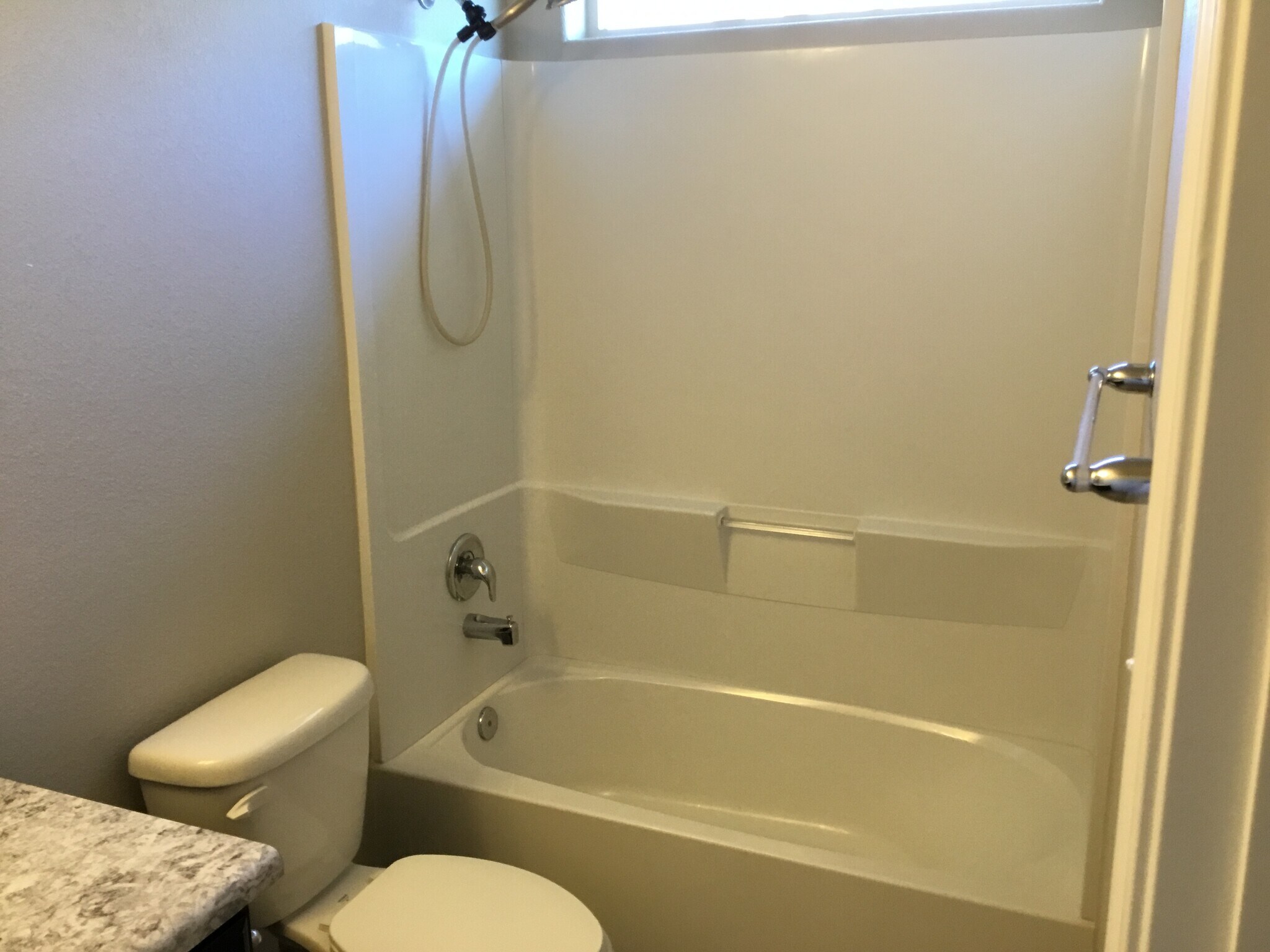 Building Photo - 2711 Full Moon Ct NE