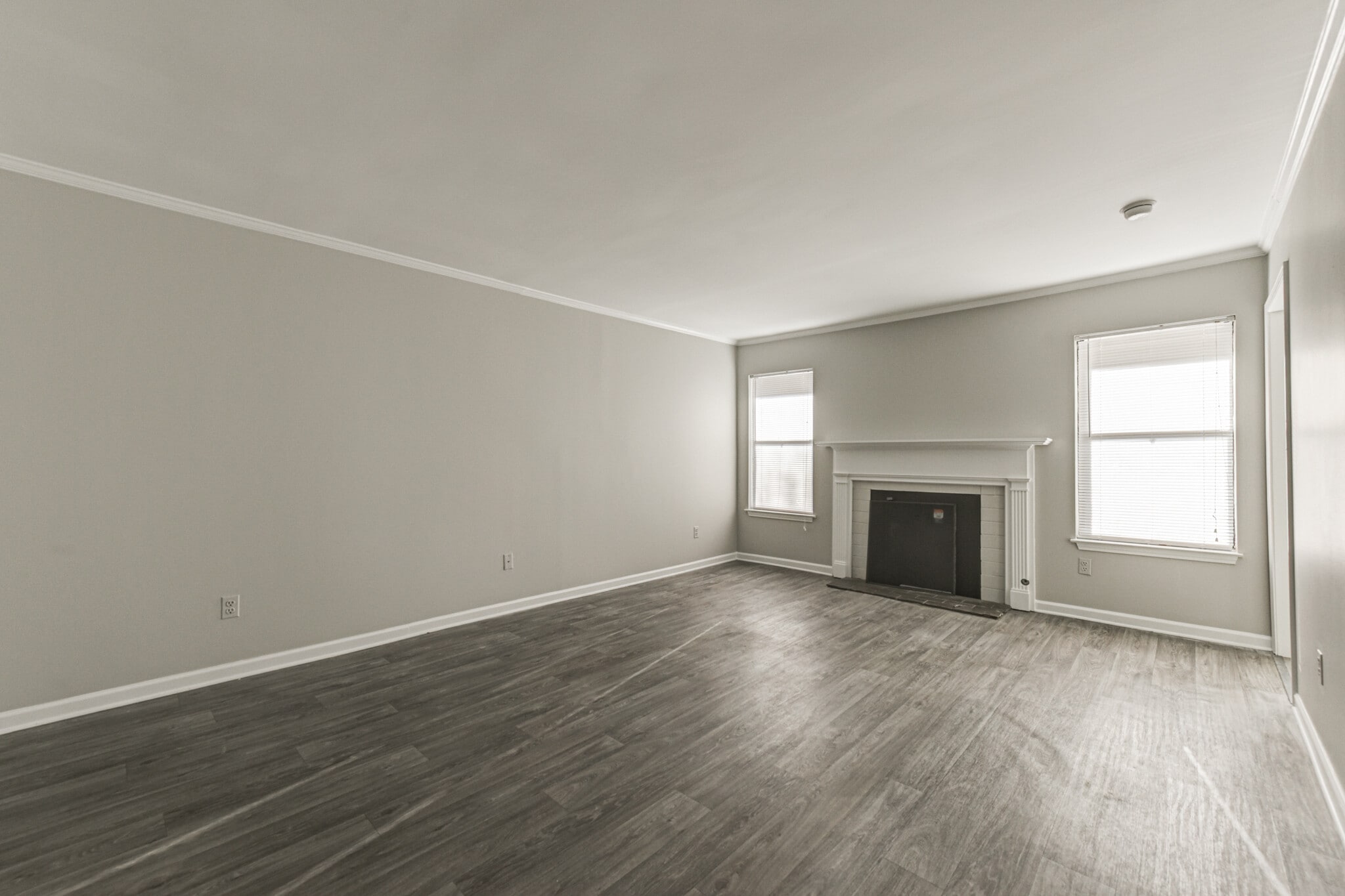 Building Photo - 1405 Huntingdon Chase
