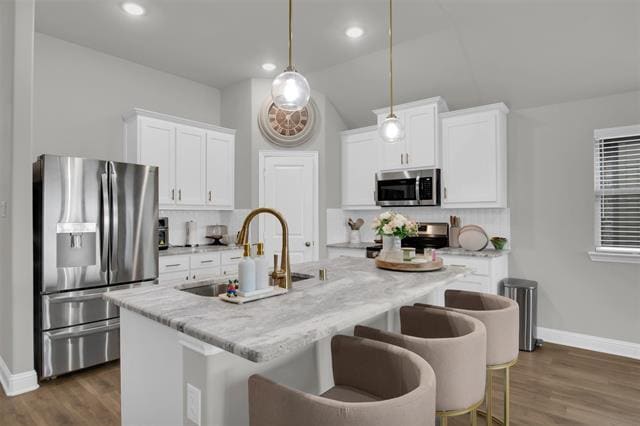 Building Photo - 347 Saltmeadow Ln