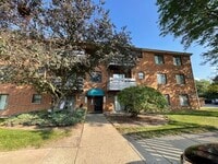 Building Photo - 1343 N Winslowe Dr