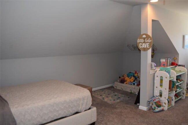 Building Photo - 9153 Autumnbrooke Way