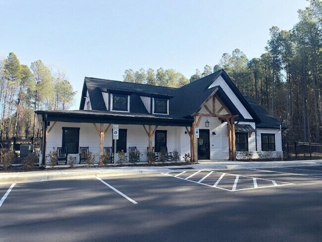 Building Photo - 127 Tourmaline Hl Dr