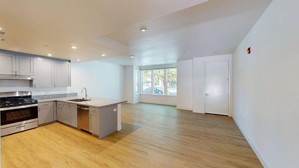 Entry - West End Townhomes