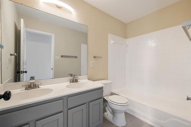 Building Photo - 3600 Texas Topaz Dr