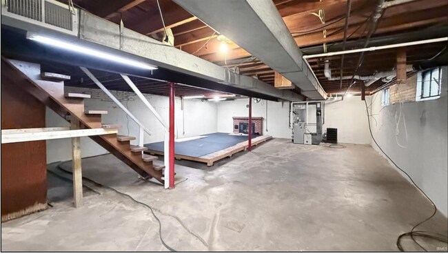 Building Photo - 1825 Bellemeade Ave