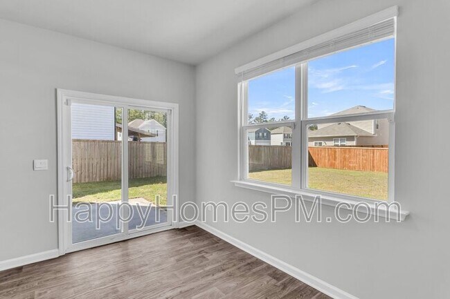 Building Photo - 303 Black Birch Dr