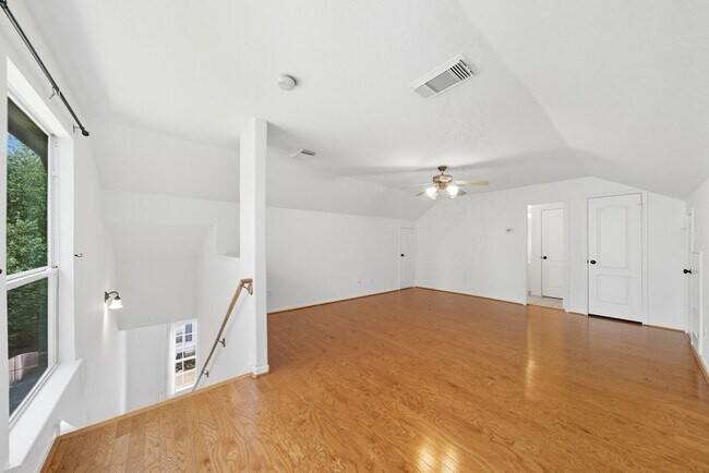 Building Photo - 2623 Shady Acres Ct
