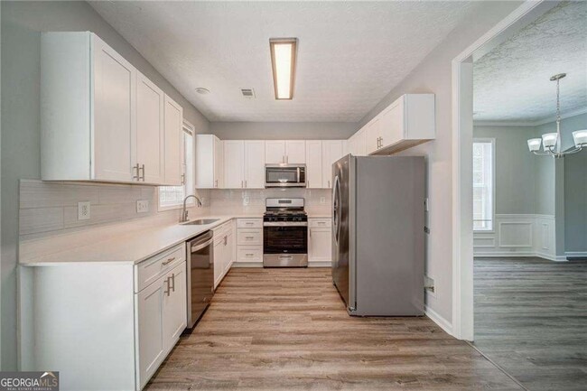 Building Photo - 132 Diamond Ridge Ave
