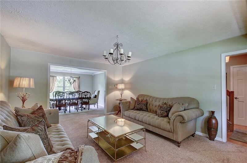 Building Photo - 6750 Wild Cherry Dr