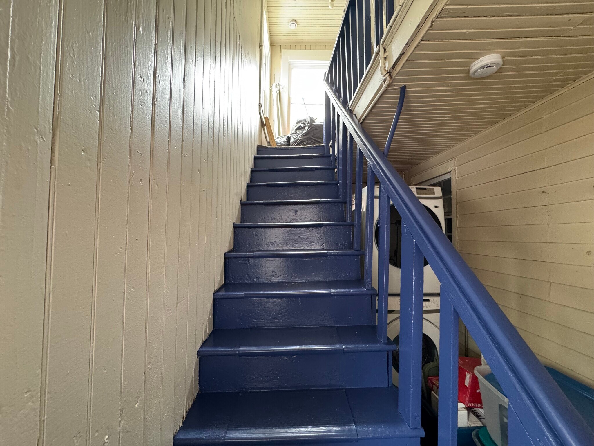 Building Photo - 138 Hemlock St