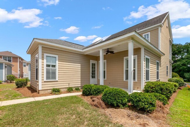 Building Photo - 4244 Grove Park Dr