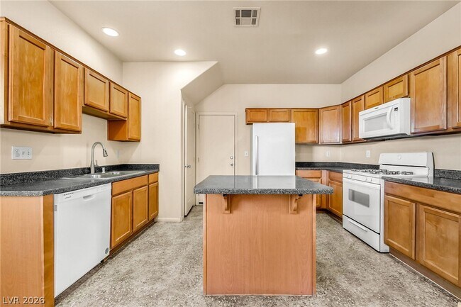 Building Photo - 3761 Corpolo Ave