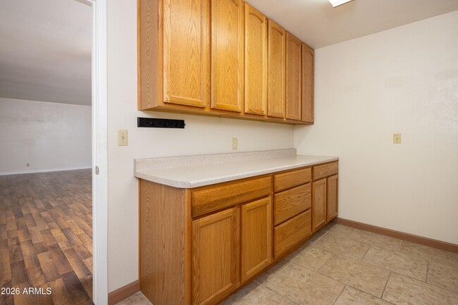 Building Photo - 4613 E Escondido Ave
