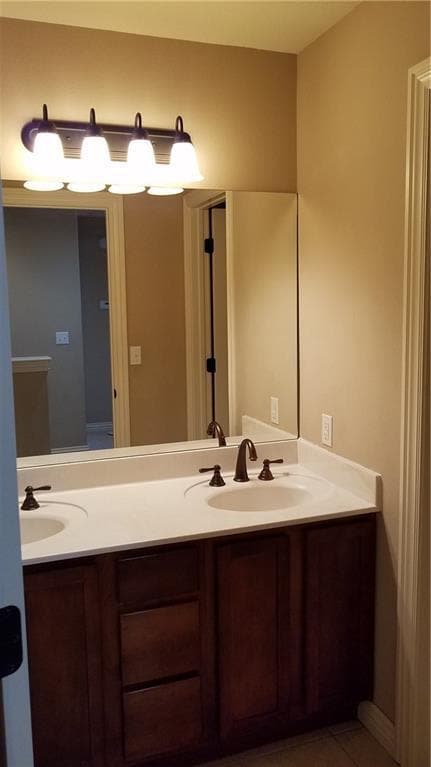 Building Photo - 6136 W Knoll View Way