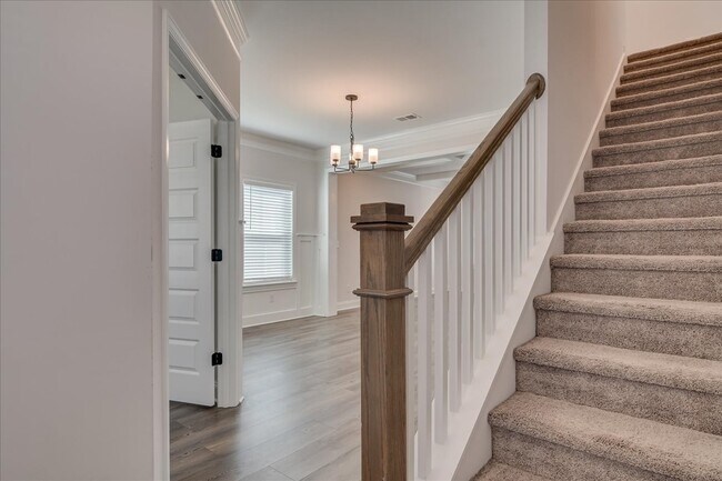 Building Photo - 528 Fermoy Ln