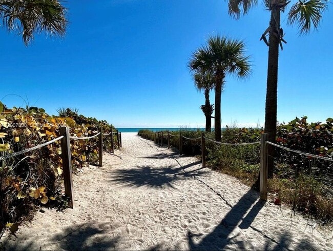 Building Photo - 5838 Collins Ave