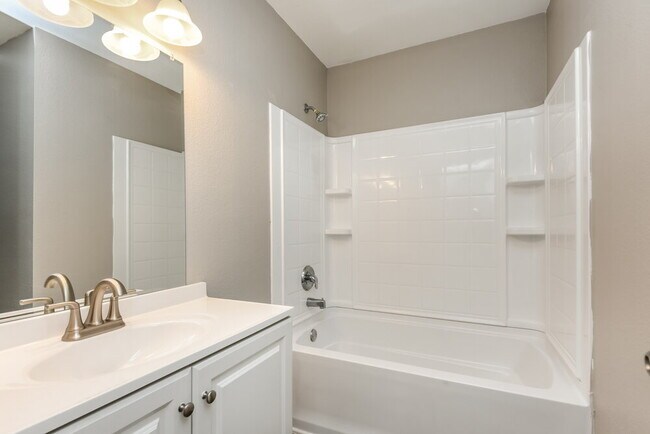 Building Photo - 9104 Old Clydesdale Dr