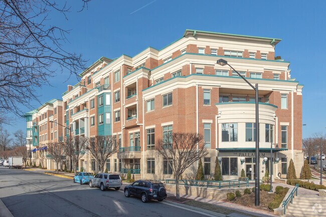Building Photo - The Palladium at McLean