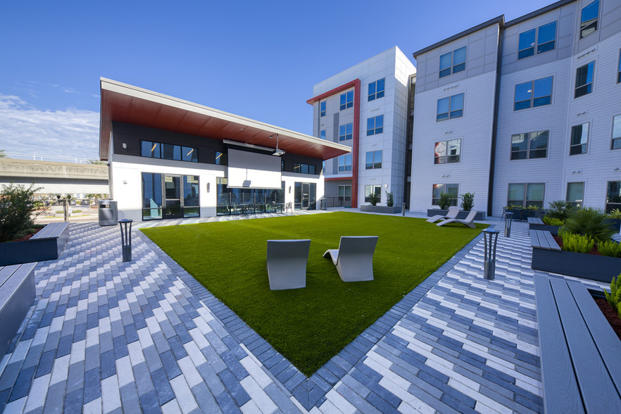 Primary Photo - Lofts at Jefferson Station